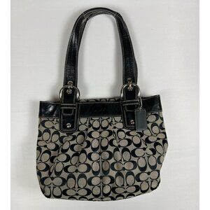 Vintage Y2K Coach Soho Pleated Signature Jacquard Shoulder Bag F15047